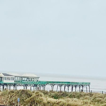 Tiny Beach House Литам Сент Аннс Екстериор снимка