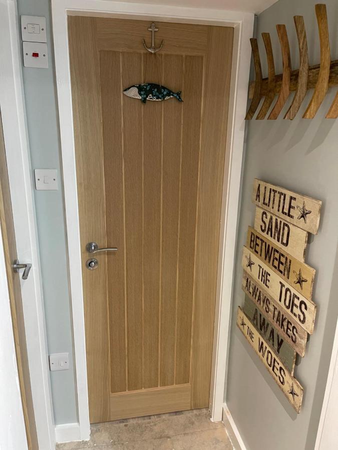Tiny Beach House Литам Сент Аннс Екстериор снимка